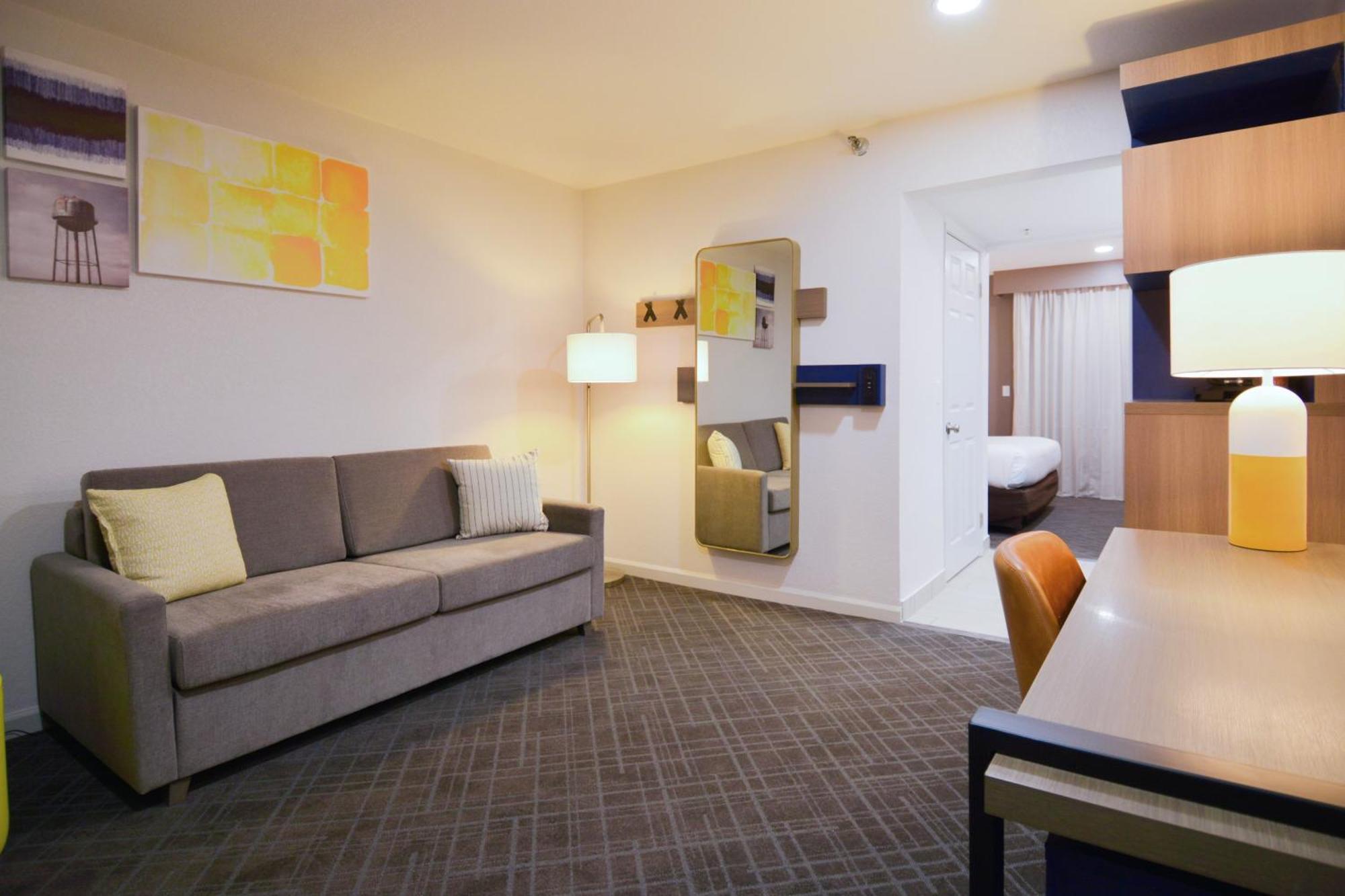Comfort Inn & Suites Moreno Valley Near March Air Reserve Base Exteriör bild