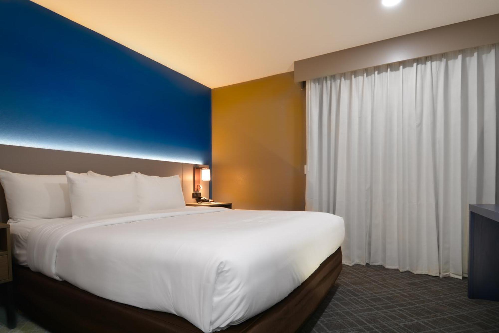 Comfort Inn & Suites Moreno Valley Near March Air Reserve Base Exteriör bild