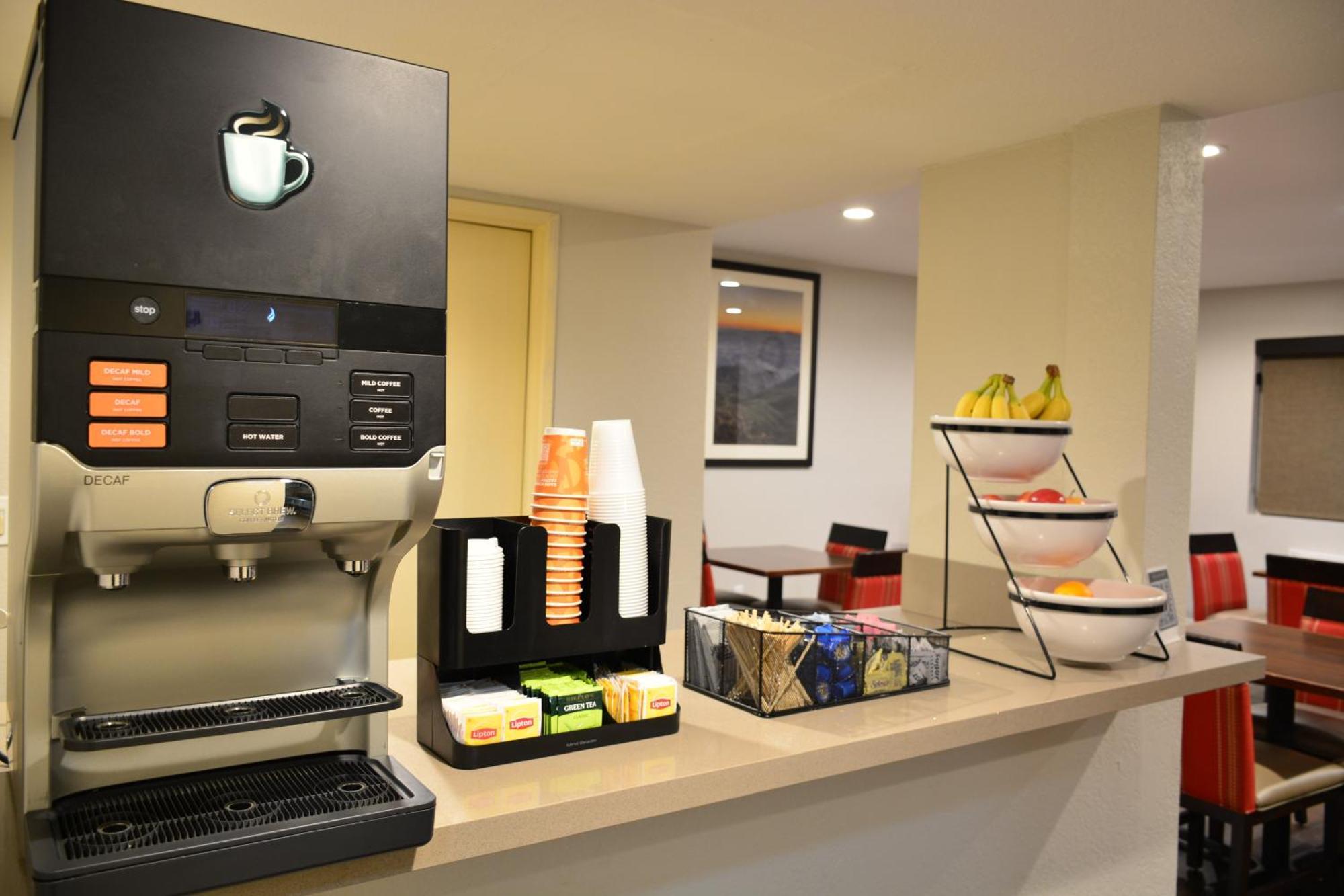 Comfort Inn & Suites Moreno Valley Near March Air Reserve Base Exteriör bild