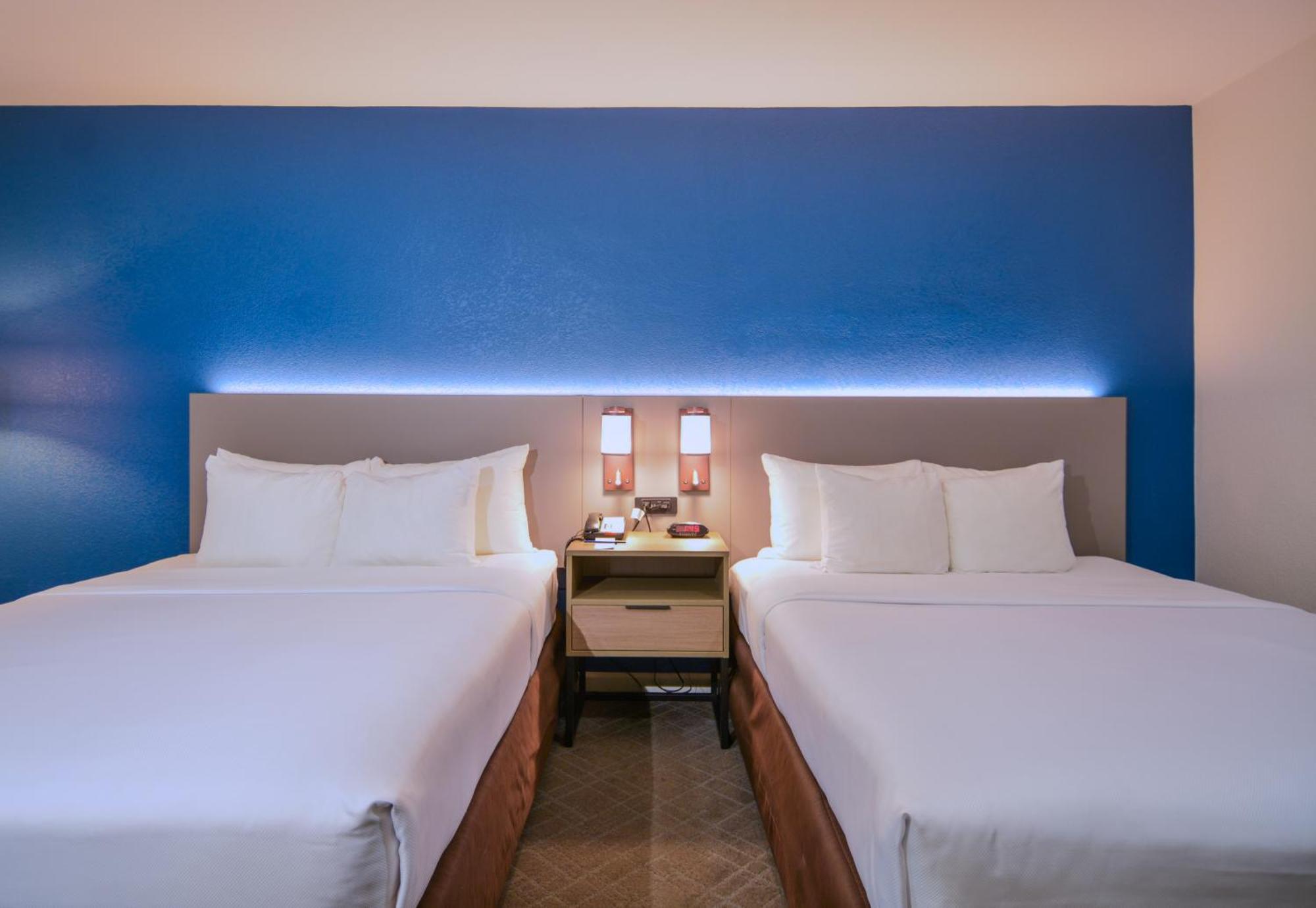 Comfort Inn & Suites Moreno Valley Near March Air Reserve Base Exteriör bild